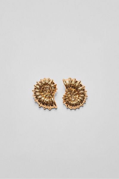 Stradivarius Seashell earrings