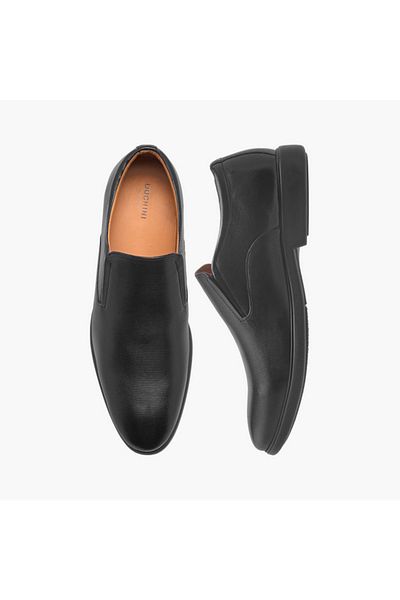Duchini Men's Solid Slip-On Loafers