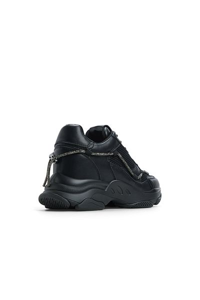 Aldo حذاء رياضي أنيق باللون الأسود والأحمر للنساء