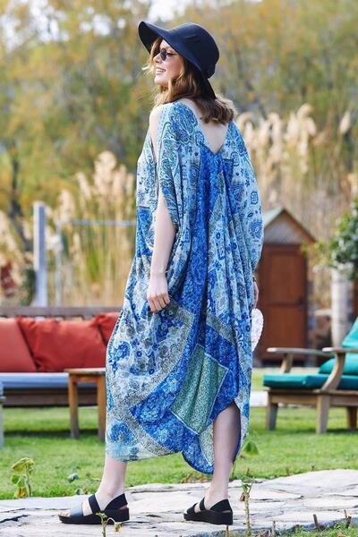 Los banditos Πίσω Χαμηλό φόρεμα μακρύ