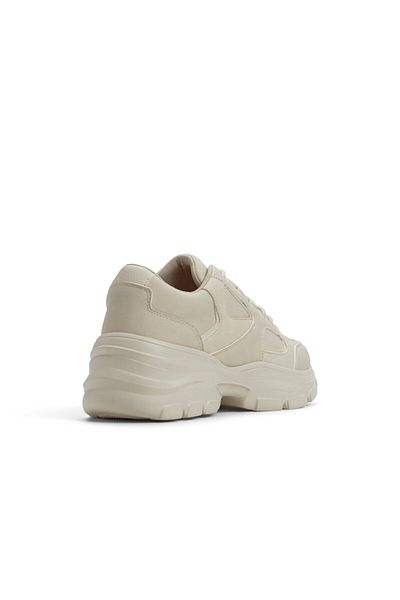 Aldo حذاء رياضي نسائي من ليلاه فاشون رمادي فاتح