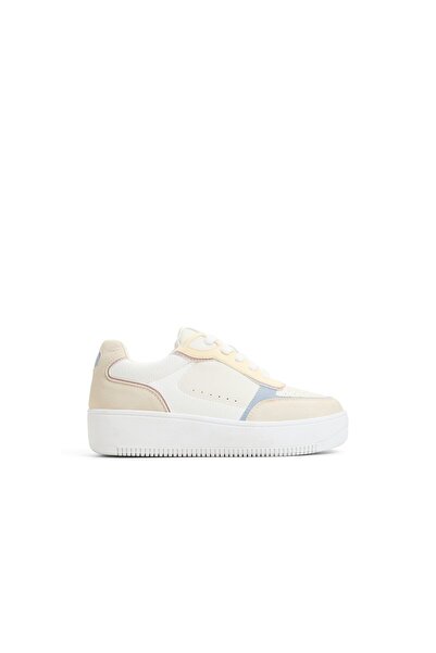 Aldo أحذية رياضية نسائية أخرى باللون الأبيض من Freshy Fashion