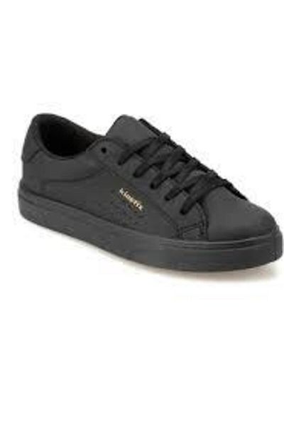 Kinetix Sneakers