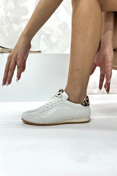 inizio Pantofi sport albi pentru femei DS069