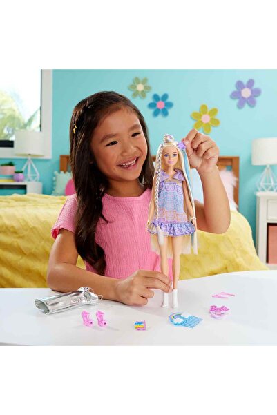 Barbie Upuzun Muhteşem Saçlı Bebek Saç Tasarım Oyun Seti JCT72