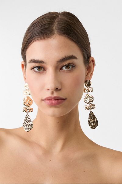 Stradivarius Textured dangle earrings