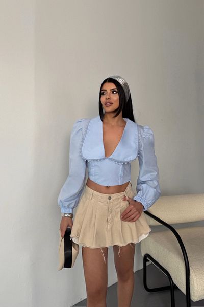 MODAVERA Crop poplin shirt with collar edge and lace detail - baby blue