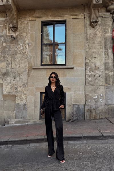 leyla sanat sanata yeni bir bakış açısı Leyla Art Art a New Perspective Satin Double-Breasted Tie-Blue Bluz- Pant Suit - Black