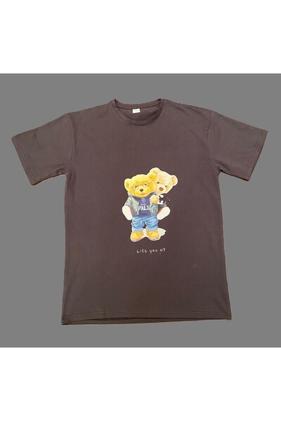 Bliss Dale تي شيرت مطبوع عليه دمية دب كبير الحجم