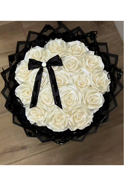 HediyeSepetim Beyaz saten gül buketi ,sevgiliye hediye solmayan senden önce senden sonra