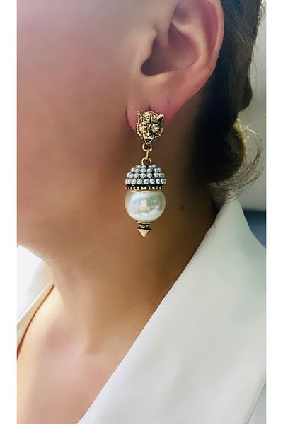 VNS Accessories Vip Antique Look Pearl Detailed Tiger Figure Earrings (5 cm)