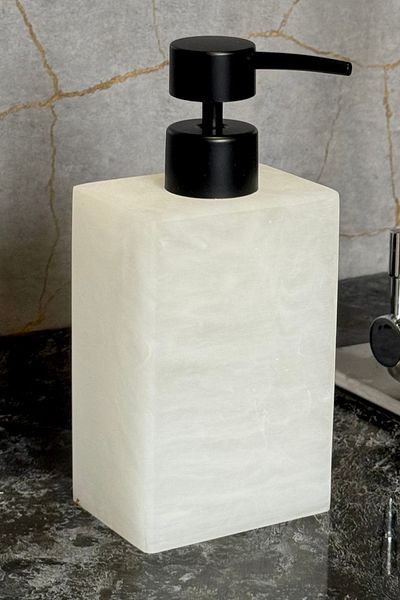 nazeninstoğu Polyresin Liquid Soap Dispenser - Stylish and Durable Design 350 ml 12 X 5.5 cm