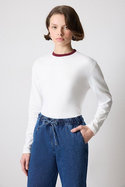 Touché Privé Ribbed Collar T-Shirt