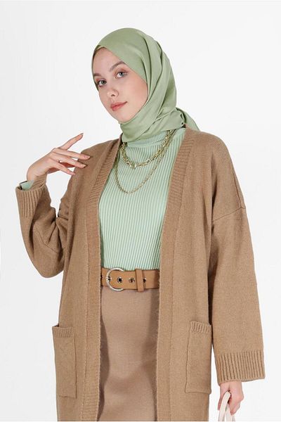 Alvina Knit Sweater - Turtleneck Collar, Model 42112