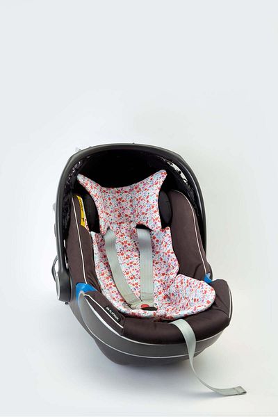 Atelier Babbi Red Little Flower Patterned Stroller Cushion
