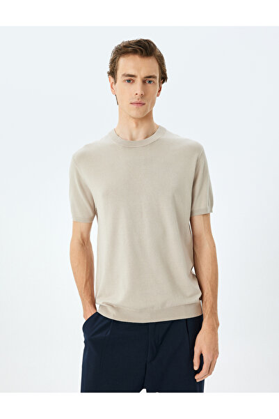 Koton Regular Fit Bisiklet Yaka Viskon Basic Kısa Kollu Triko Tişört