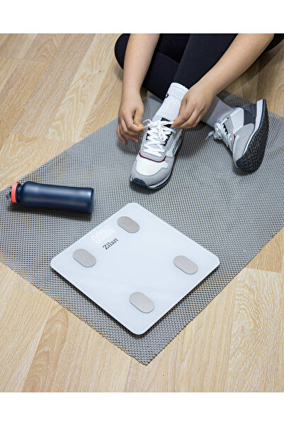 Zilan tělesná váha ZLN8979 z tvrzeného skla, nosnost 3-180 kg, aplikace OKOK, LCD displej