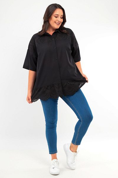 Metpoint Trend42Plus Plus Size Black Shirt with Embroidered Robe and Skirt