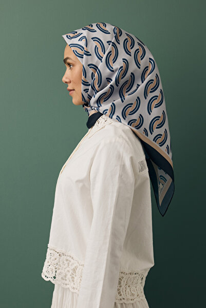 Qef We Can Translate the Title in the Following Way to Turkish:
Crop Name: Guerlarak Shoes
Model No: Gx9688
Note: We Focused on Highlighting the Characteristics of the Crop in This Title and Did Not Clearly Indicate the Elements in It.