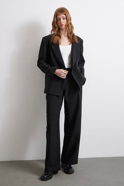 Never more Black Brocated Wide Sleeve Capri Palycotton