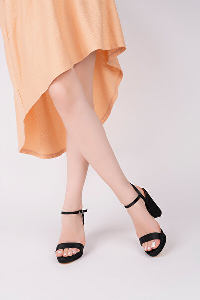 ARS GREEN SHOES KADIN SİYAH SATEN TEK BANT PLATFORM TOPUKLU AYAKKABI