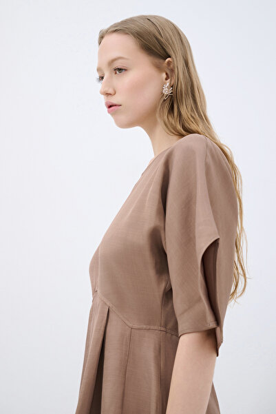 adL Pencere Detaylı Elbise