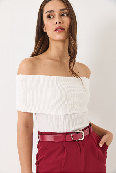 Bianco Lucci Γυναικεία μπλούζα με γιακά Madonna με κορδόνι Basic 60284012