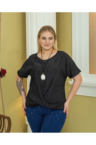 FUERTE XL بلوزة بعقدة أمامية كبيرة الحجم وقلادة