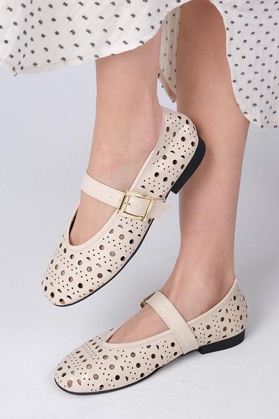 Mio Gusto Norita Skin Color Laser Women's Ballerinas