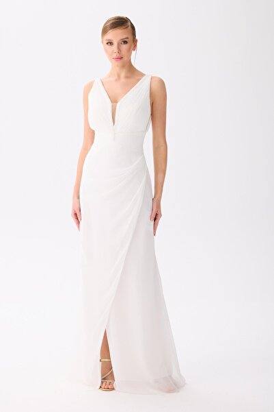 Carmen Beyaz Yakası İşlemeli Şifon Nikah Elbisesi