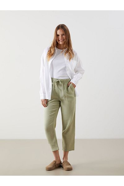LC Waikiki New Season Elastic Waist Straight Muslin Women's Trousers - S5Ls96Z8