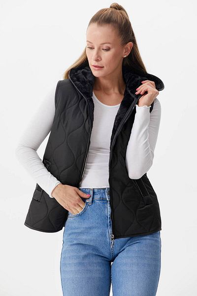 Sementa Quilted Vest with Plush Fur Inside - Black