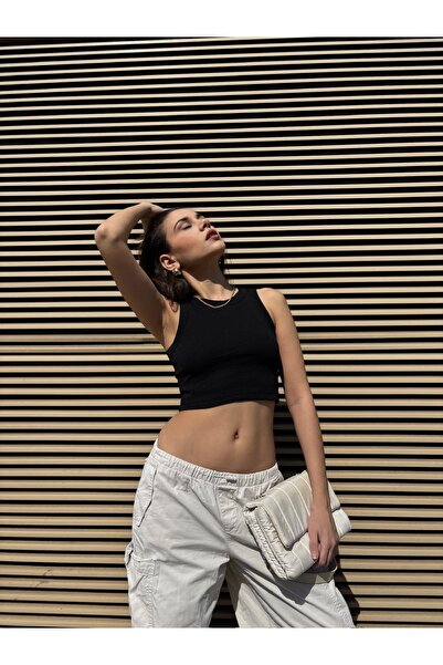 ASKILI SİYAH CROP