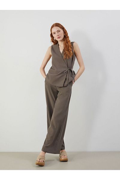 LC Waikiki New Season Women's Textured Trousers with Elastic Waist - S5L780Z8