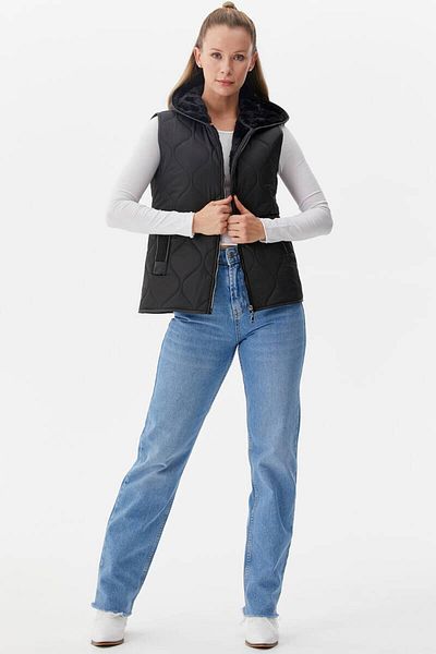Sementa Quilted Vest with Plush Fur Inside - Black