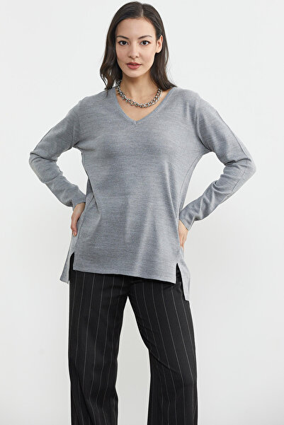Sementa Long Back V-Neck Sweater - Gray