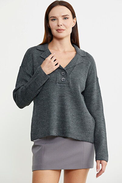 Sementa Gray Thick Knitwear Sweater - Shirt Collar and Button Detail