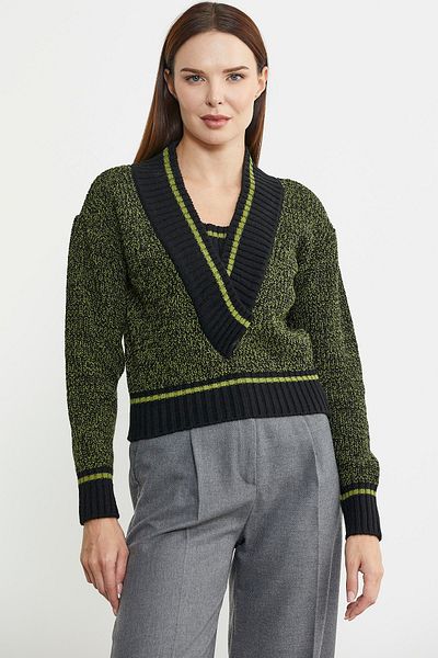 Sementa Pulover din tricot din lână neagră - cu bandă în V adâncă