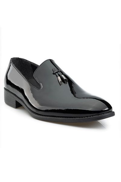 depderi Pantofi clasici din piele lacuita potriviti pentru rochie si costum de mire