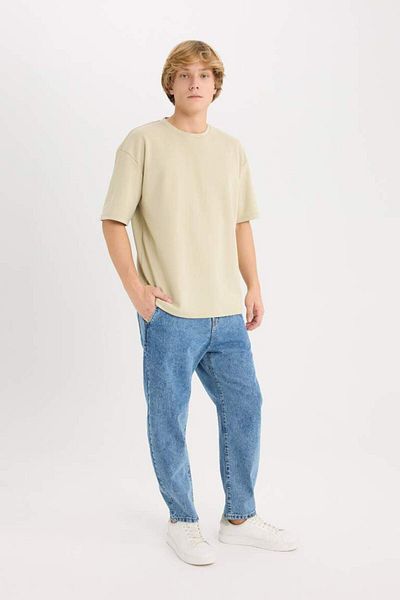 DeFacto New Season Oversize Wide Fit Crew Neck Short Sleeve Basic Plain Heavy Fabric T-Shirt