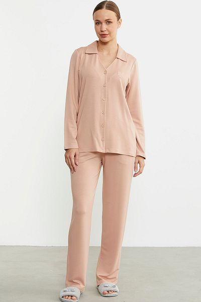 Sementa Embroidered Pajama Set - Salmon Model