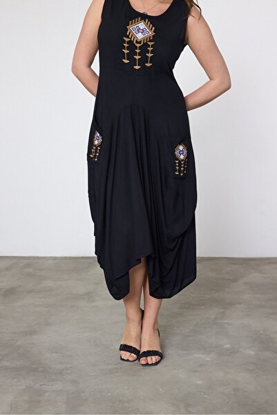 AYASOFYA OTANTIK Kadın Siyah Etnik Otantik Nakış İşleme Detaylı Cepli Viskon Pamuk Dokuma Bohem Elbise