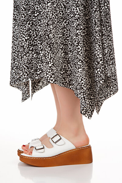 Ender Inner Outer 100% Genuine Leather Platform Padding Sole Double Buckle Side Stitched White Women's Slippers