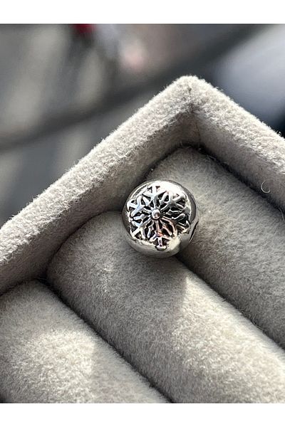 asaf Snowflake Clip Charm |   Asafaccessory