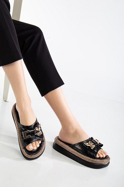 Dilimler Ayakkabı Women's Stone Wedge Heel Slippers with Black Metal Rabbit Accessories