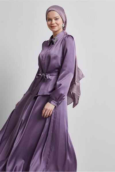 Alvina Size 44723 Belted Eteli Suit