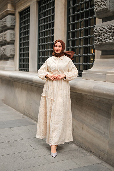 LOCCO Жіноча сукня з еластичним поясом і вишивкою, кремового кольору