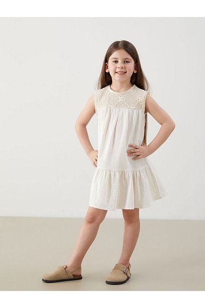 LC Waikiki Crew Neck Girl's Muslin Dress