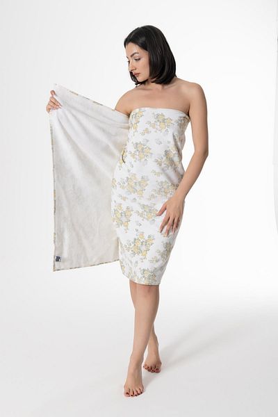 Ender Home Yellow Rose Pattern Velvet Bath and Beach Towel 100% Cotton