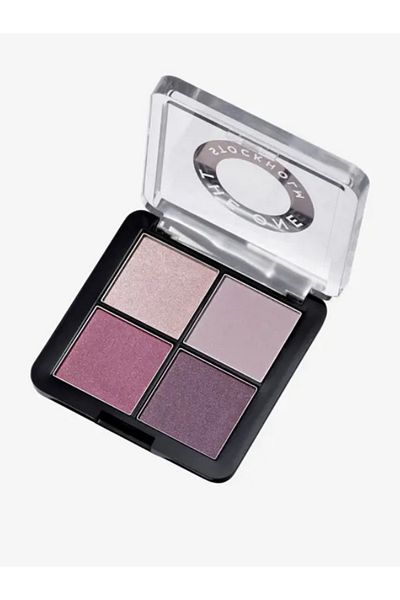 Oriflame The One Make-Up Pro Four Eyeshadow That Offers Both Matte and Shimmering Look - Rosy Plum 44813